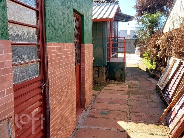 Casa com 370m², 2 dormitórios no bairro Rio Branco em Canoas para Comprar