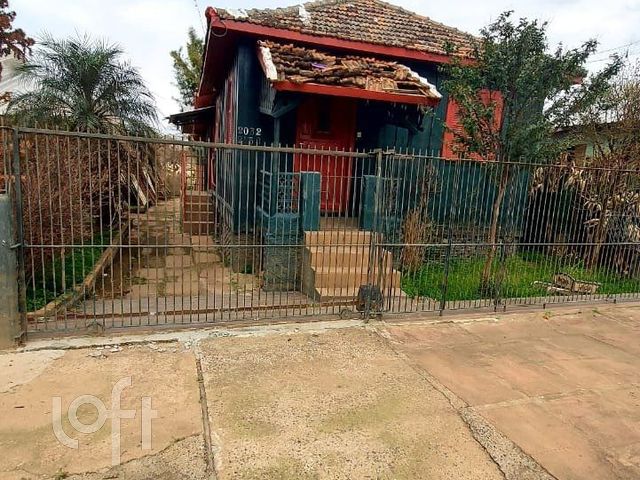 Casa com 370m², 2 dormitórios no bairro Rio Branco em Canoas para Comprar