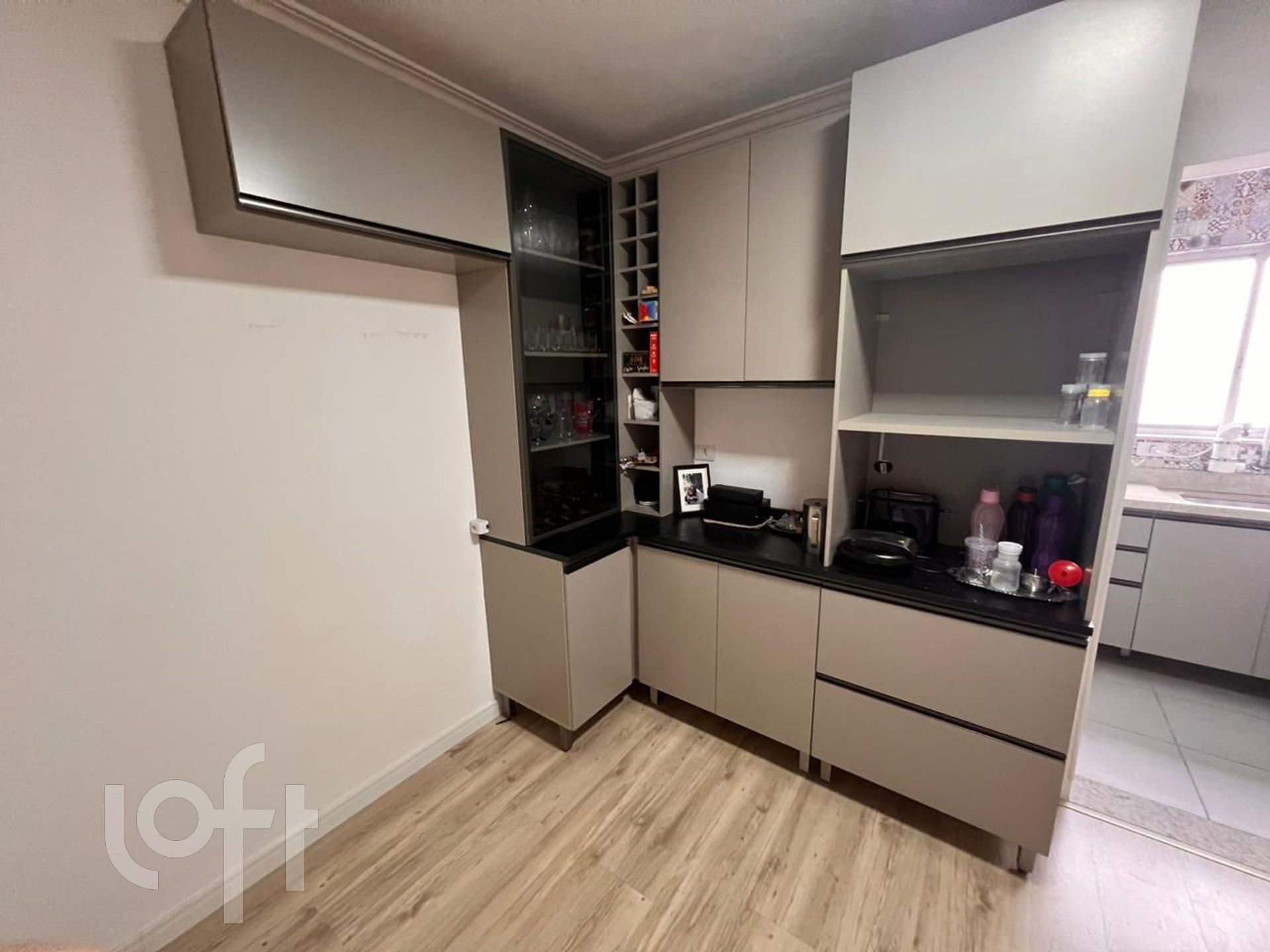 Apartamento à venda com 2 quartos, 68m² - Foto 10