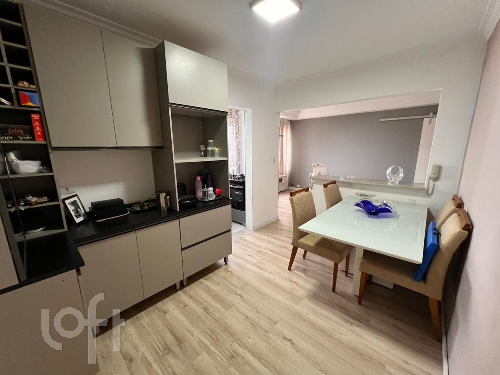 Apartamento à venda com 2 quartos, 68m² - Foto 7