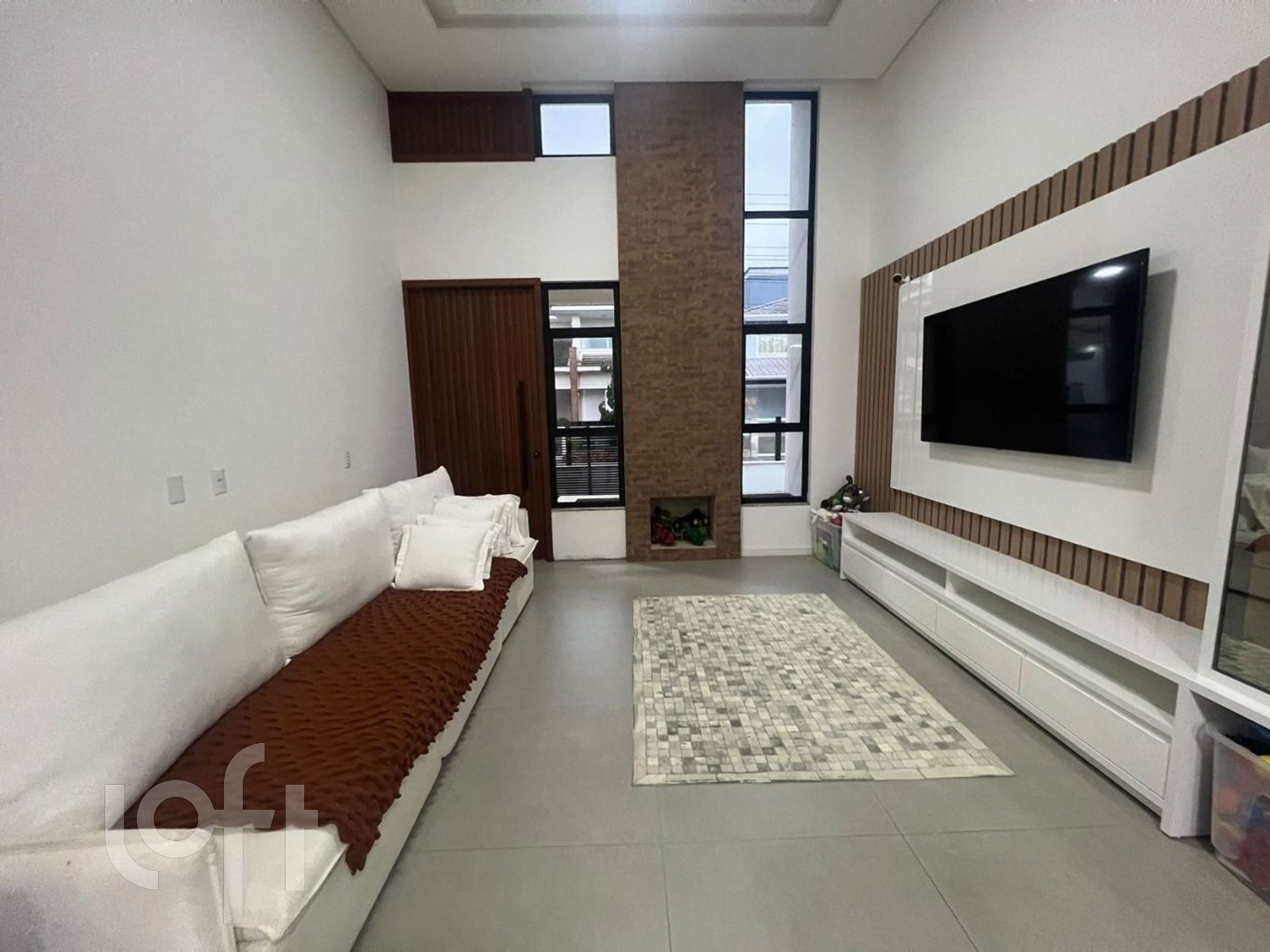 Casa à venda em Cidade Universitaria Pedra Branca com 199 m², 3 quartos, 3 suítes, 2 vagas