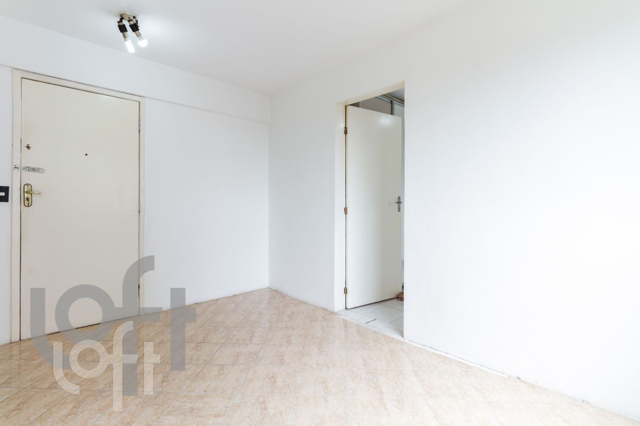 Apartamento à venda com 1 quarto, 37m² - Foto 11