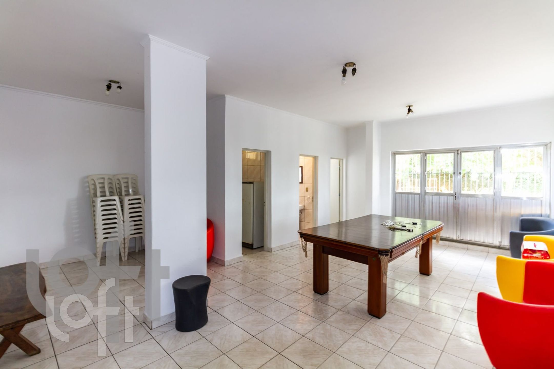 Apartamento à venda com 1 quarto, 37m² - Foto 25