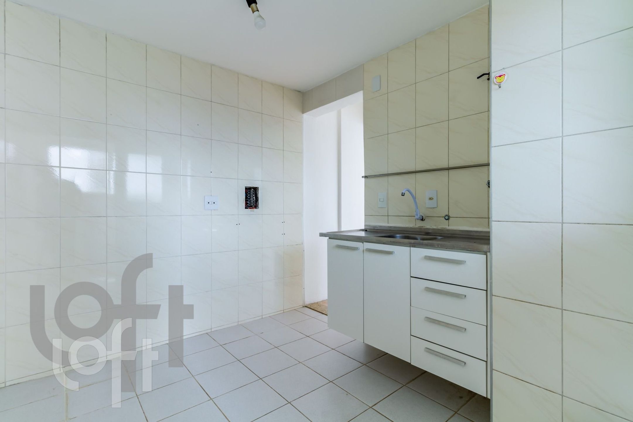 Apartamento à venda com 1 quarto, 37m² - Foto 20