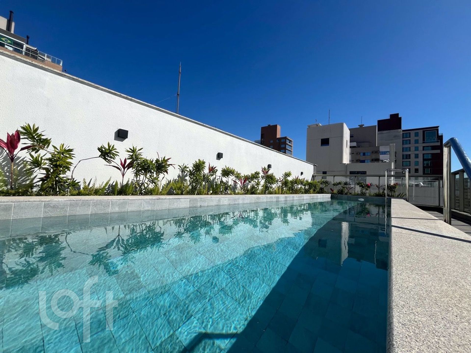 Apartamento à venda em Centro com 108 m², 3 quartos, 3 suítes, 1 vaga