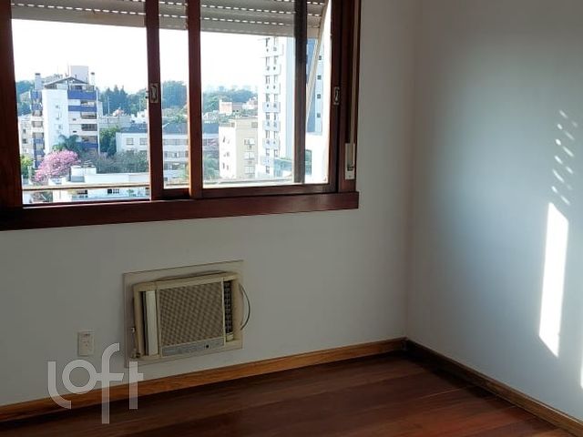 Apartamento com 243m², 3 dormitórios, 1 suíte, 2 vagas, Higienópolis em Porto Alegre