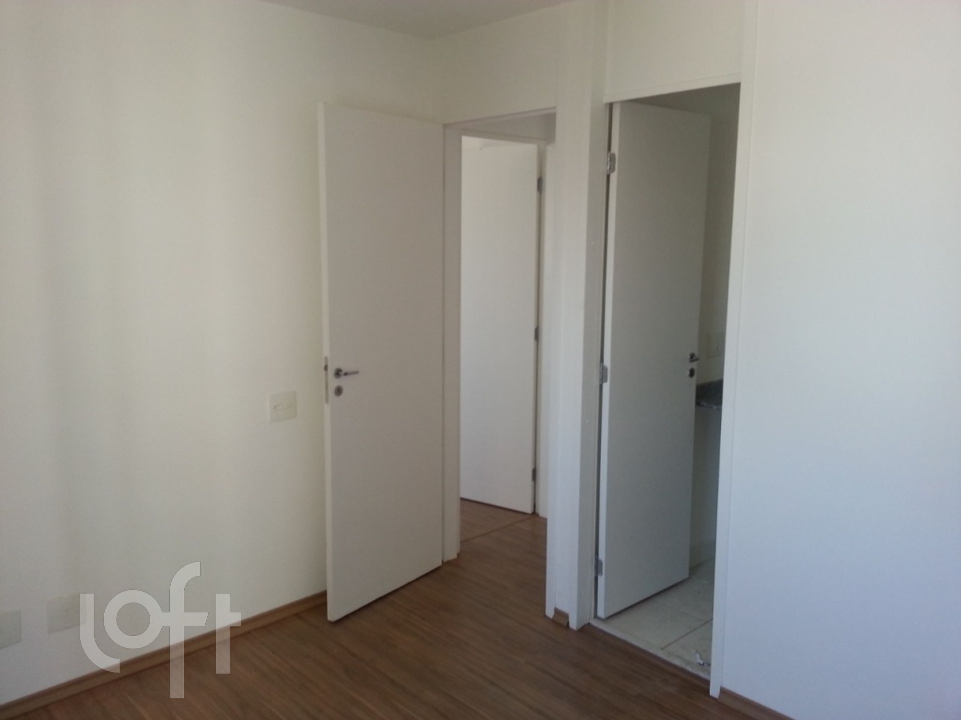 Apartamento à venda com 3 quartos, 71m² - Foto 4