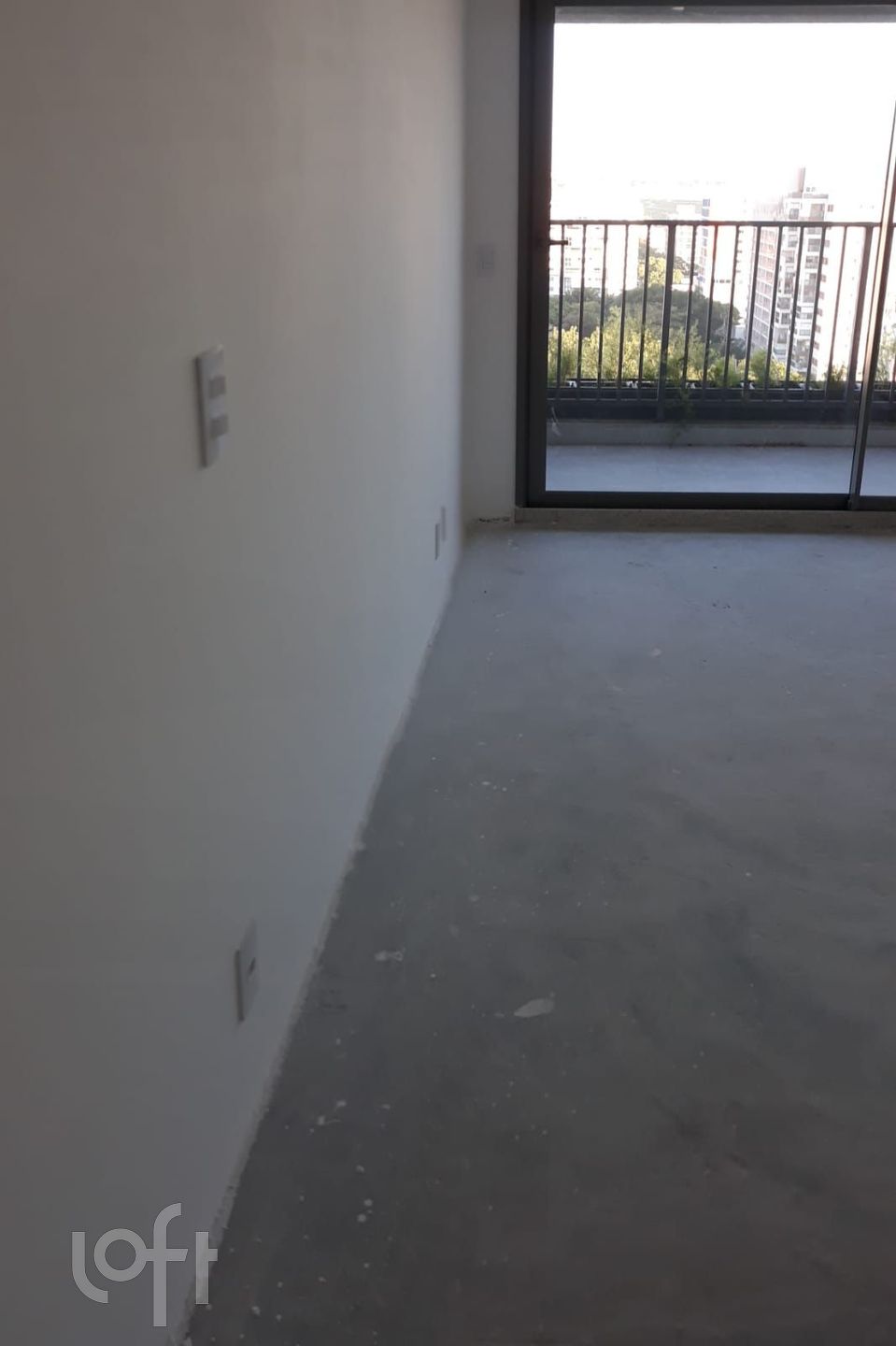 Apartamento à venda com 1 quarto, 61m² - Foto 2