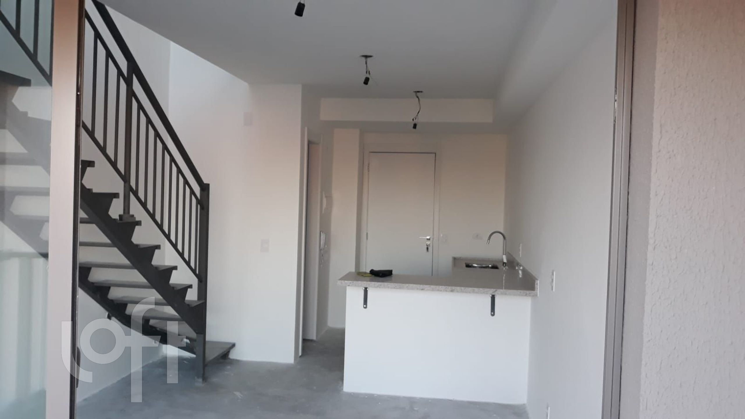 Apartamento à venda com 1 quarto, 61m² - Foto 10