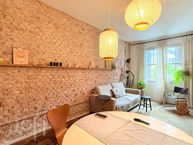 Apartamento com 79m², 2 dormitórios, Bom Fim em Porto Alegre