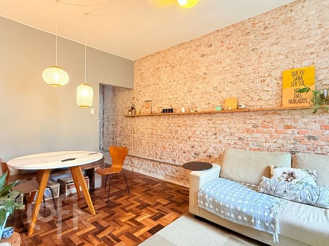 Apartamento com 79m², 2 dormitórios, Bom Fim em Porto Alegre