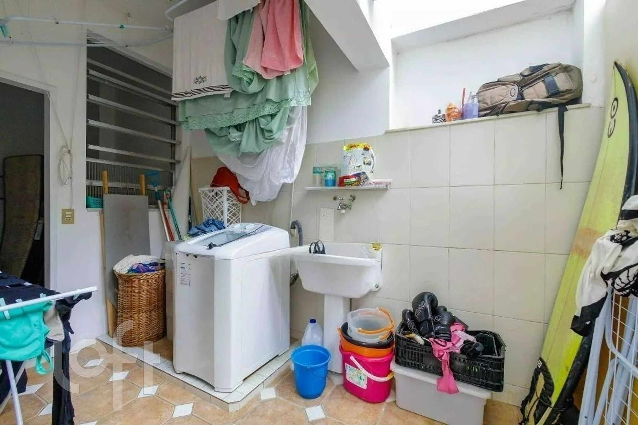 Apartamento à venda com 5 quartos, 300m² - Foto 3