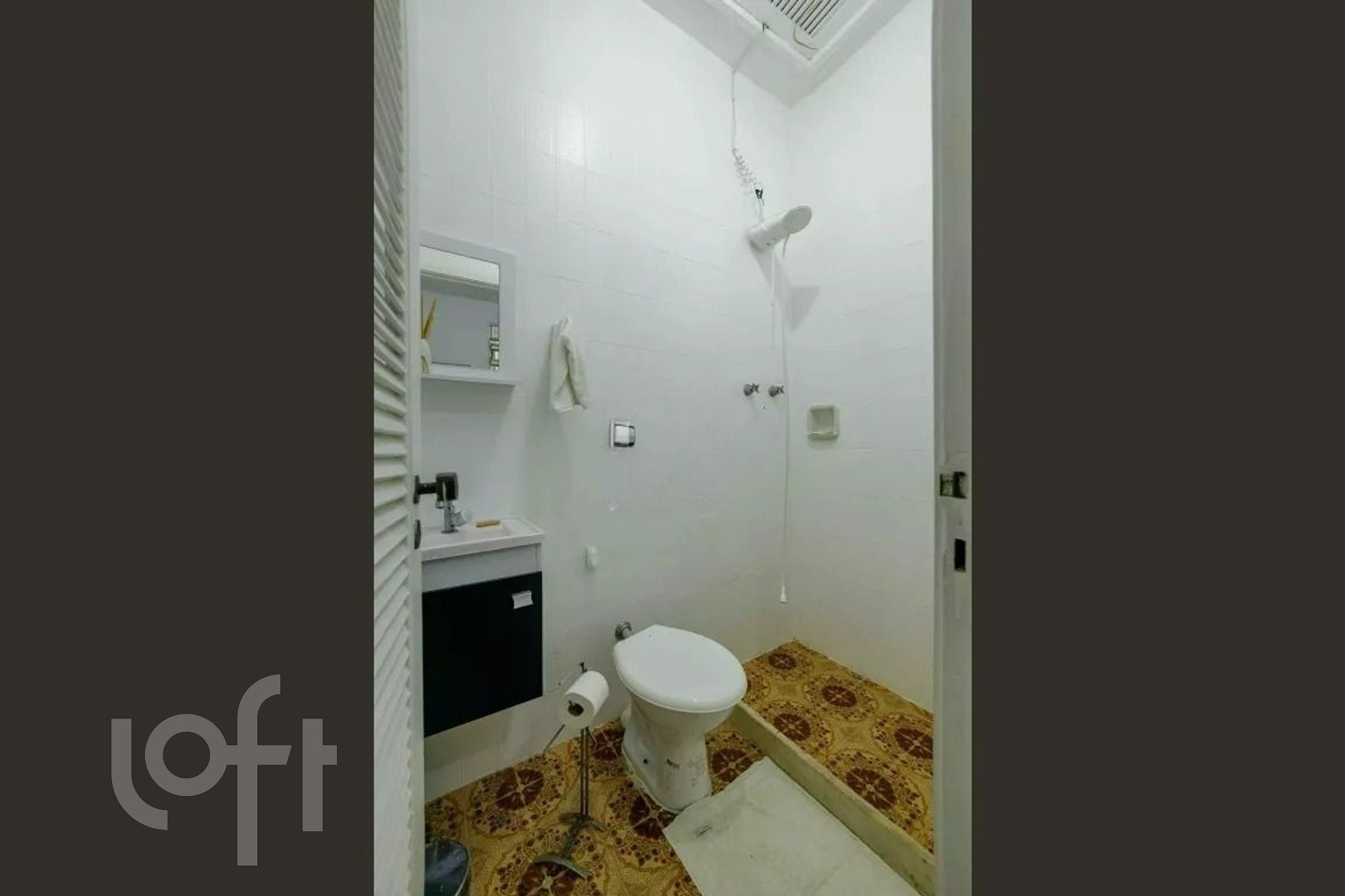 Apartamento à venda com 5 quartos, 300m² - Foto 4