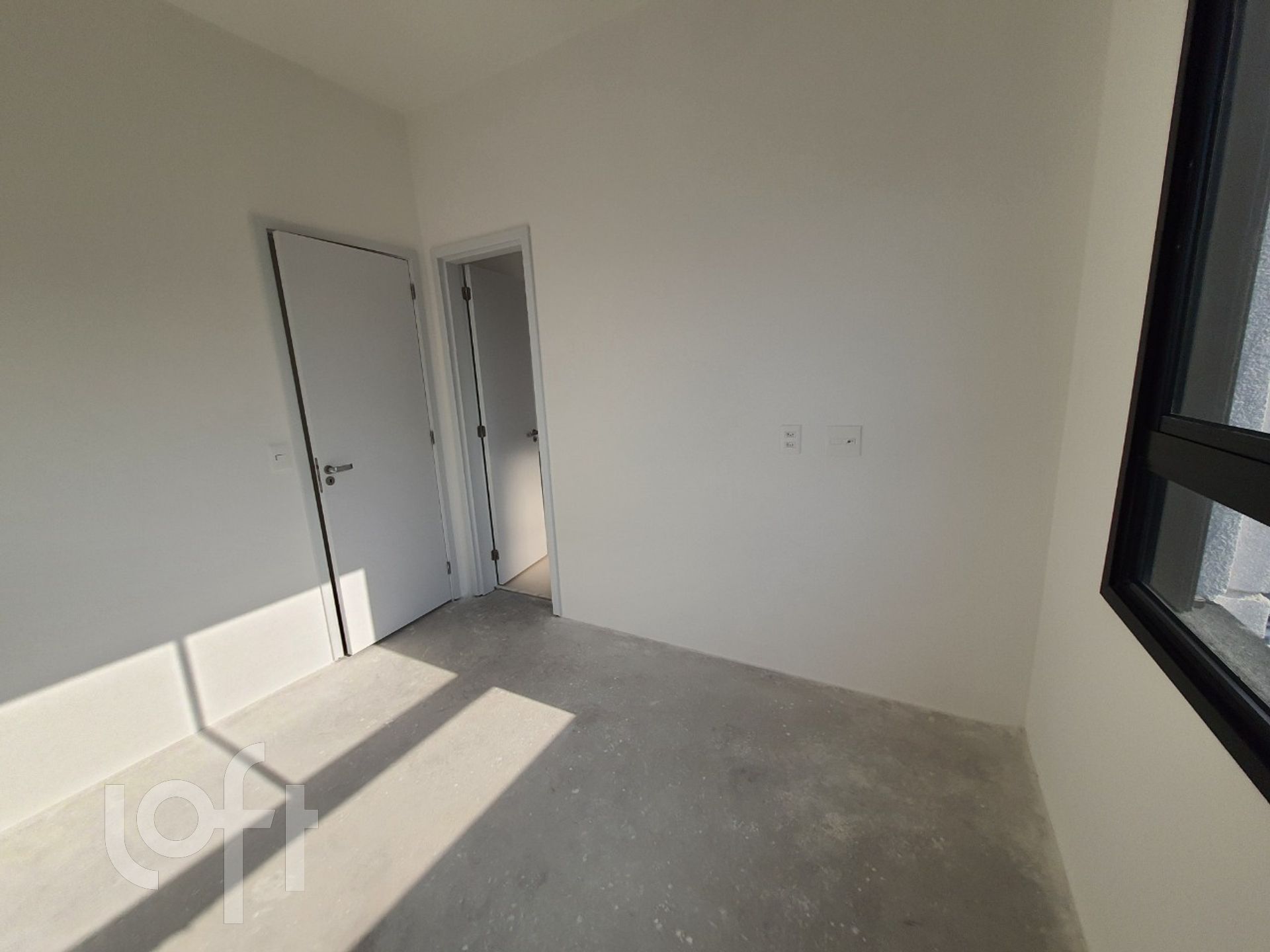 Apartamento à venda com 3 quartos, 142m² - Foto 11