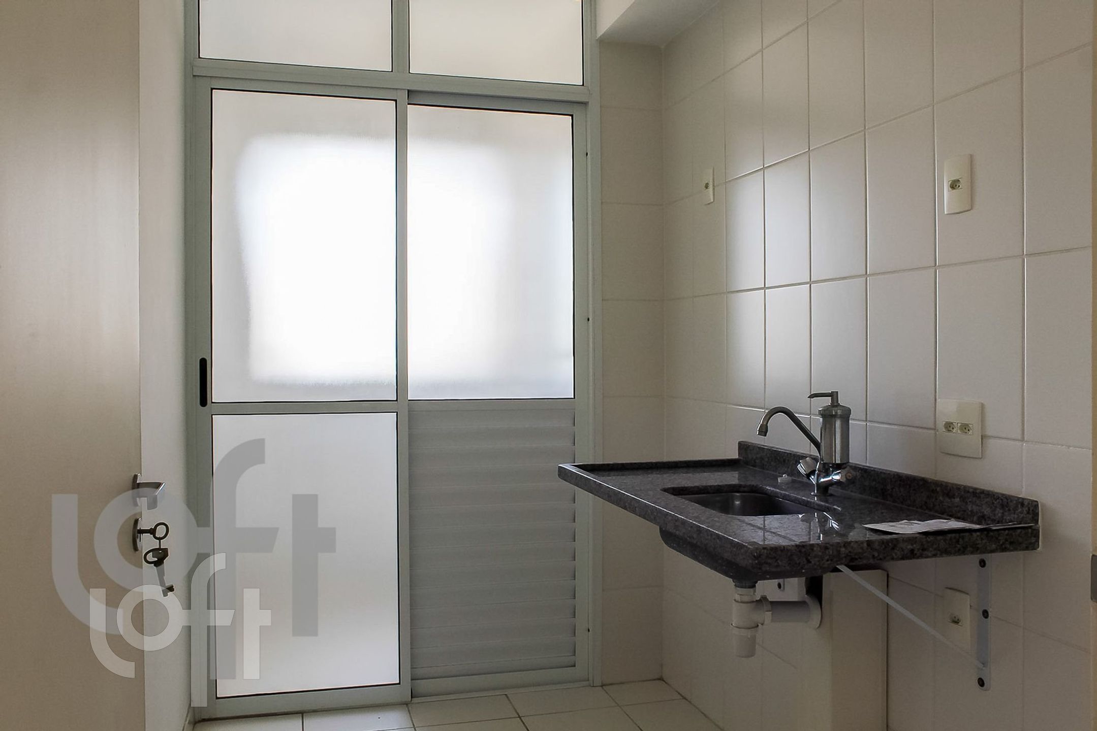 Apartamento à venda com 3 quartos, 64m² - Foto 15