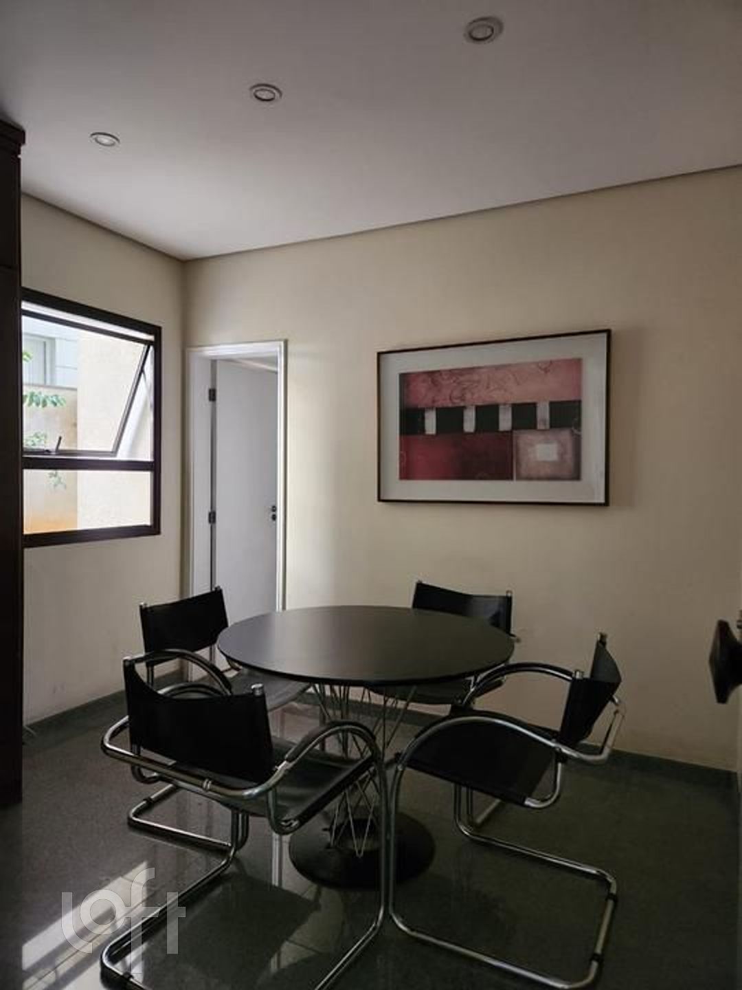 Apartamento à venda com 1 quarto, 41m² - Foto 21