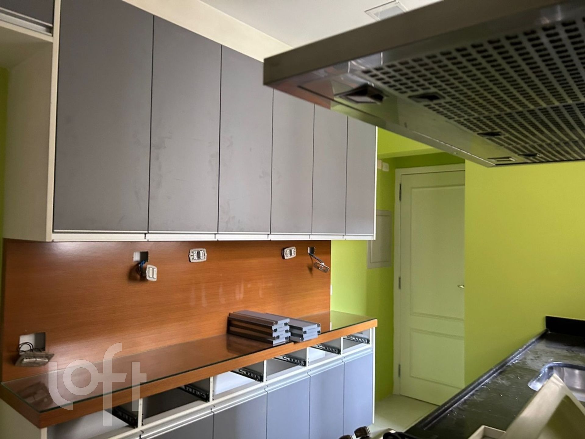 Apartamento à venda com 4 quartos, 145m² - Foto 8