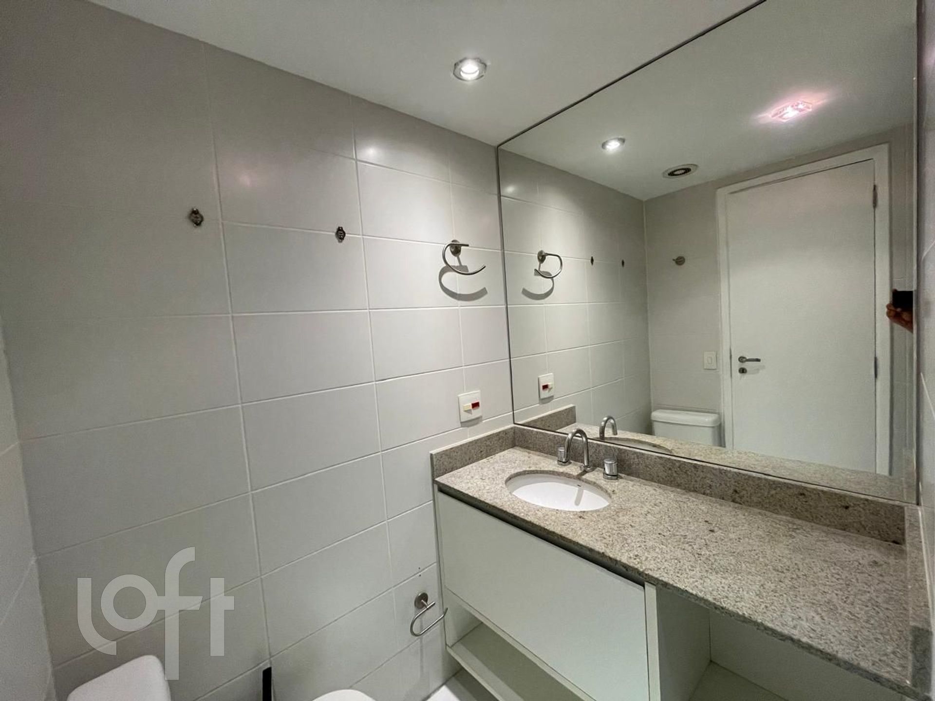 Apartamento à venda com 3 quartos, 136m² - Foto 21