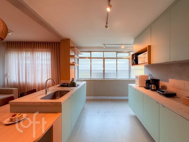 Apartamento com 78m², 2 dormitórios, 1 vaga, Petrópolis em Porto Alegre