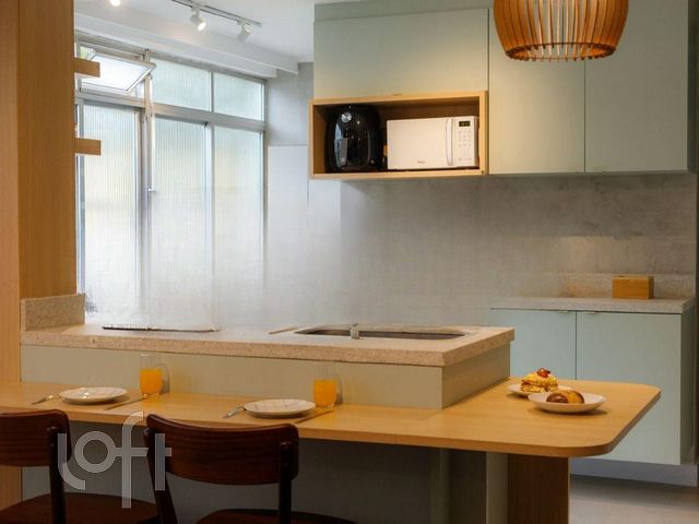 Apartamento com 78m², 2 dormitórios, 1 vaga, Petrópolis em Porto Alegre