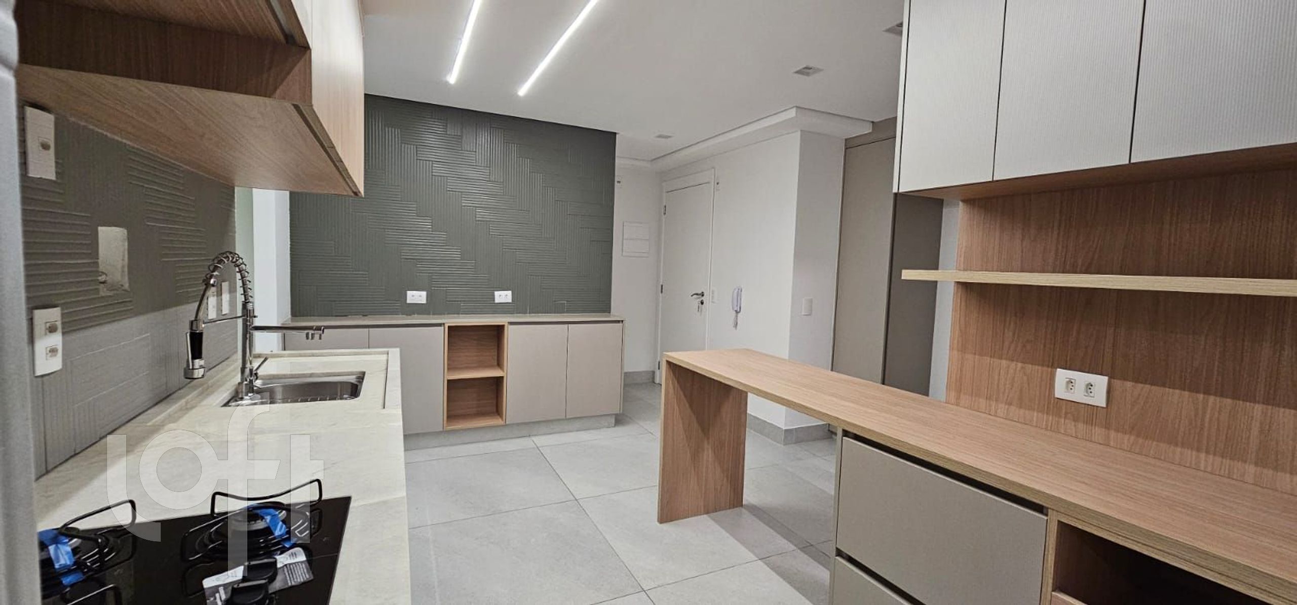 Apartamento à venda com 3 quartos, 136m² - Foto 10