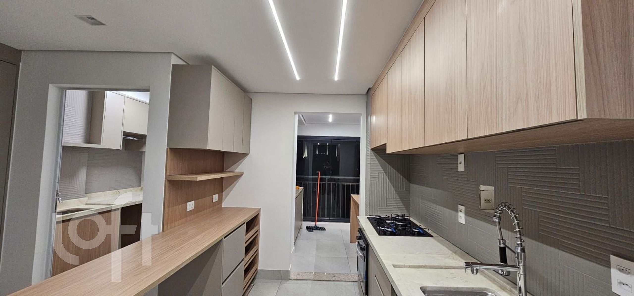 Apartamento à venda com 3 quartos, 136m² - Foto 11