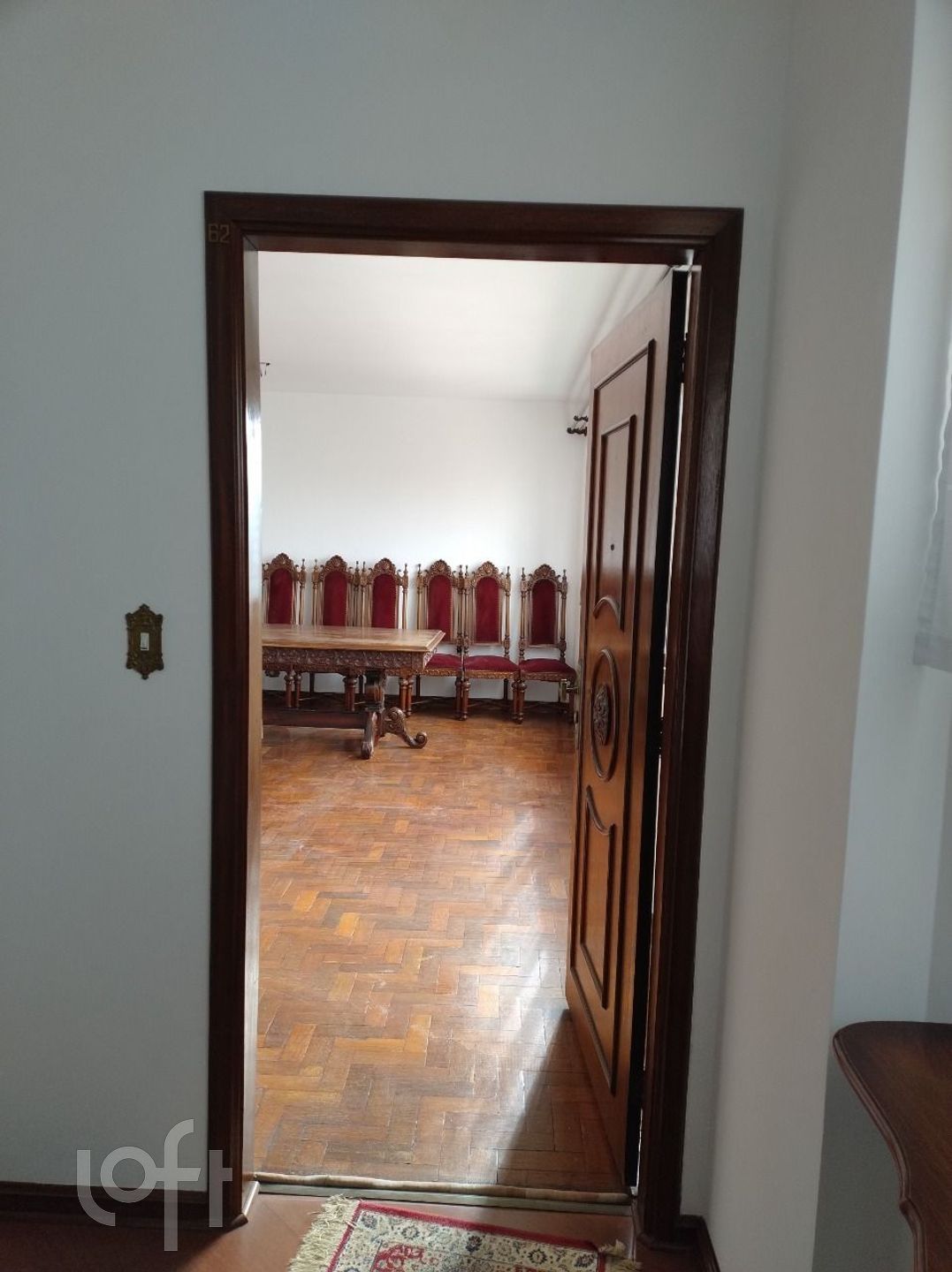 Apartamento à venda com 3 quartos, 110m² - Foto 2