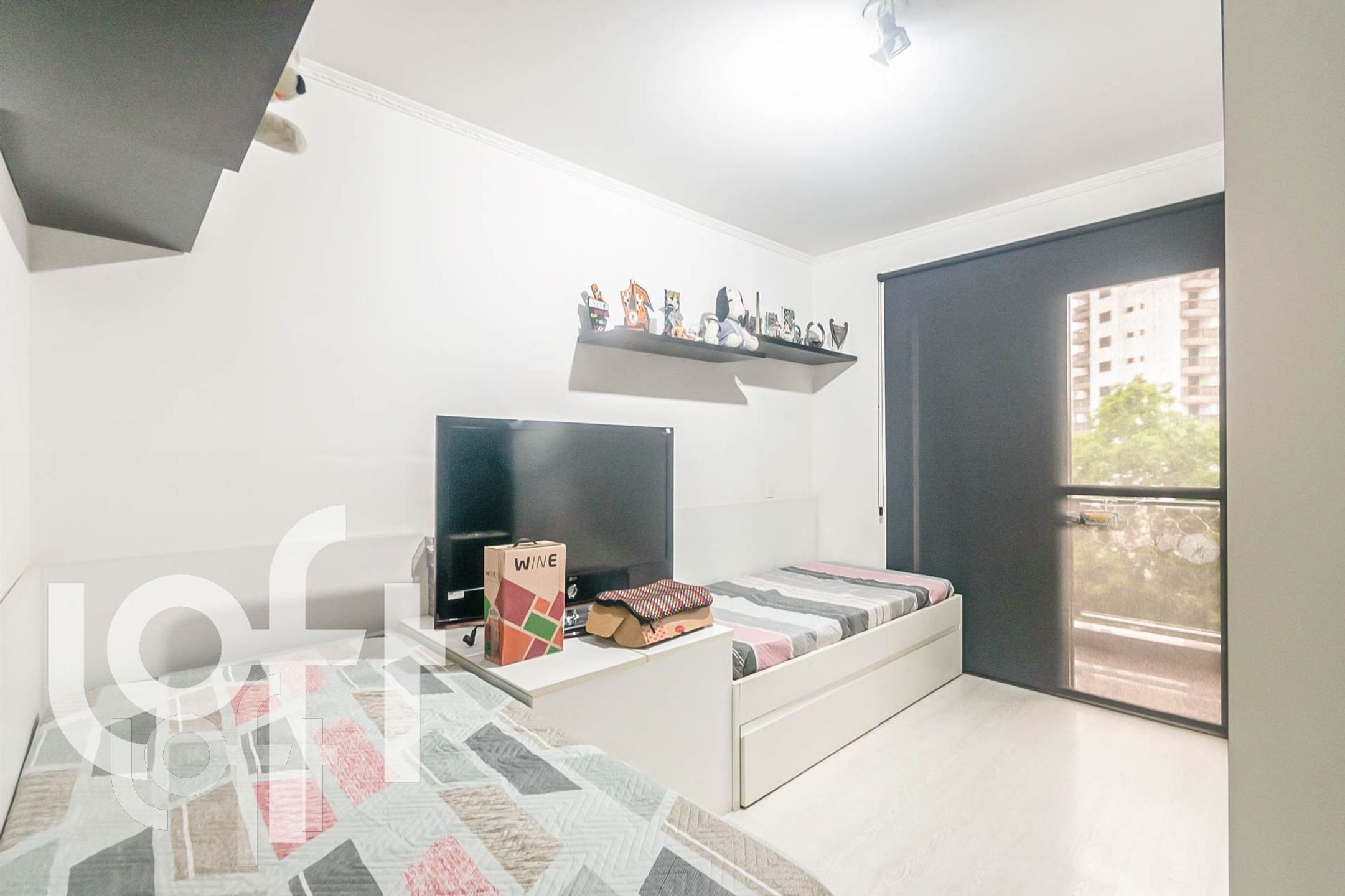 Apartamento à venda com 4 quartos, 185m² - Foto 12