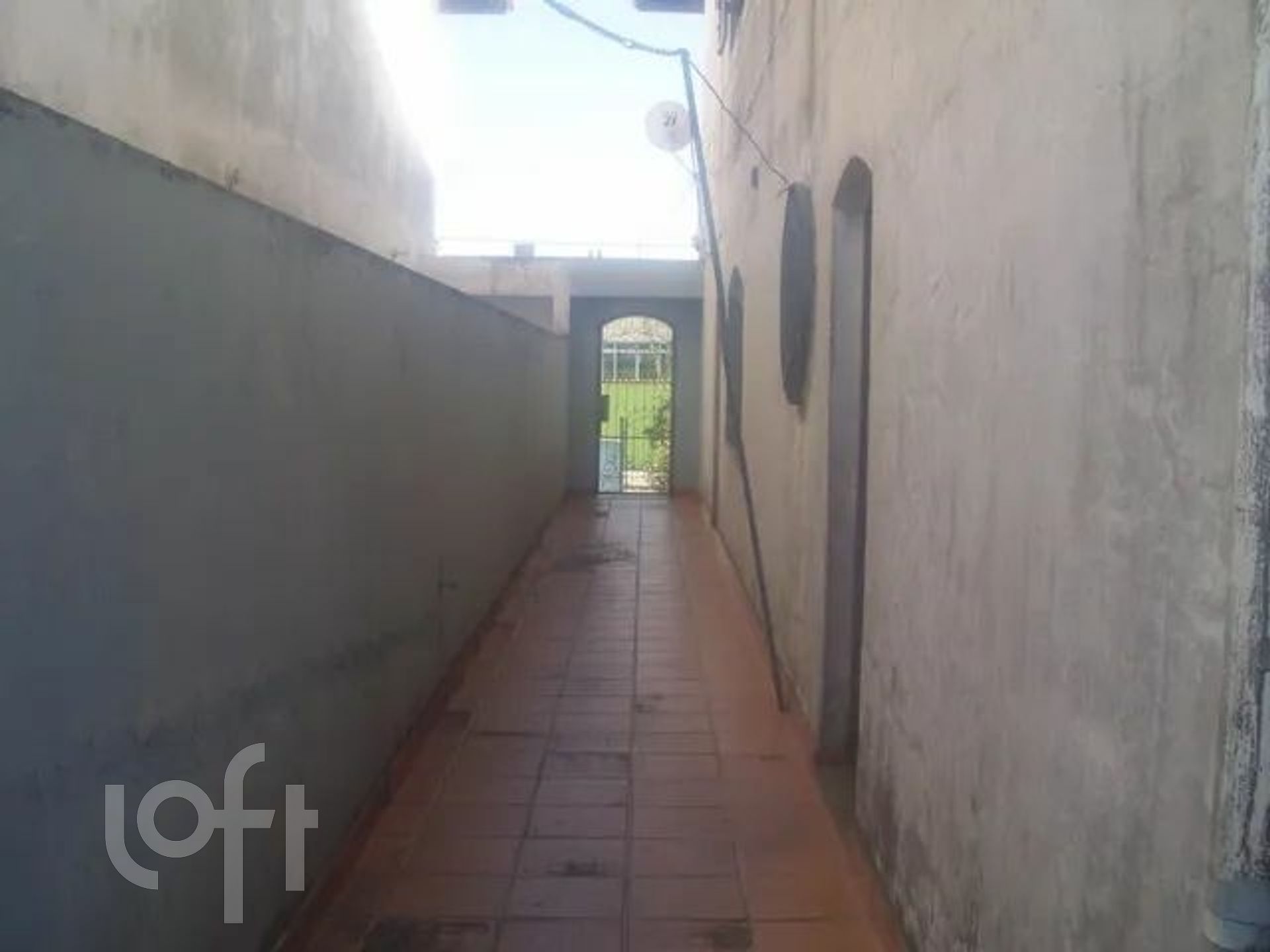 Casa à venda com 3 quartos, 250m² - Foto 10