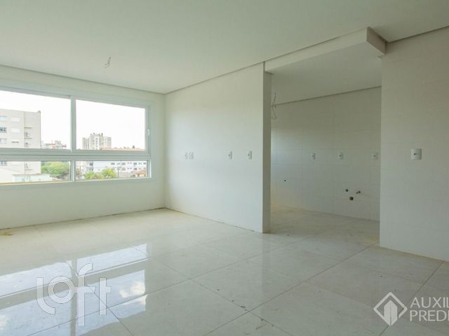Apartamento com 72m², 2 dormitórios, 1 suíte, 1 vaga, Cristo Redentor em Porto Alegre