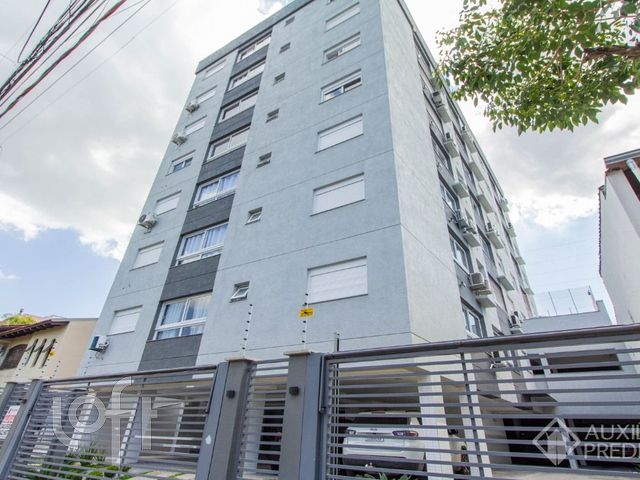 Apartamento com 72m², 2 dormitórios, 1 suíte, 1 vaga, Cristo Redentor em Porto Alegre