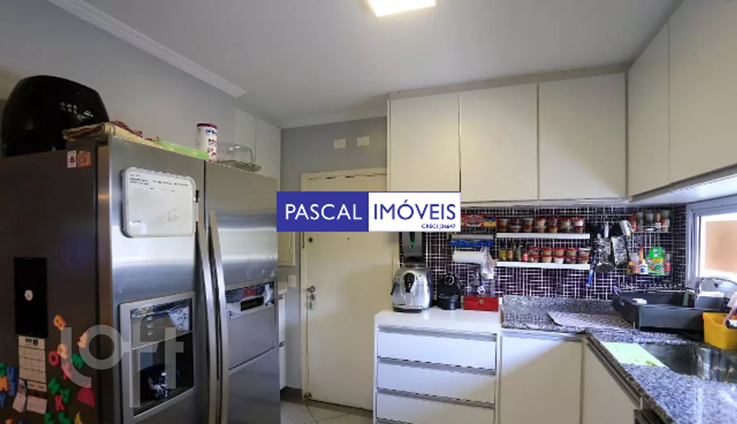 Apartamento à venda com 3 quartos, 130m² - Foto 9