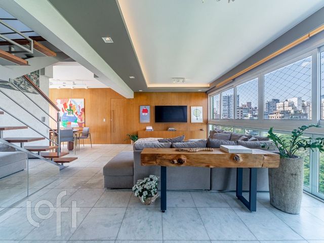 Apartamento com 235m², 3 dormitórios, 1 suíte, 2 vagas, Bela Vista em Porto Alegre
