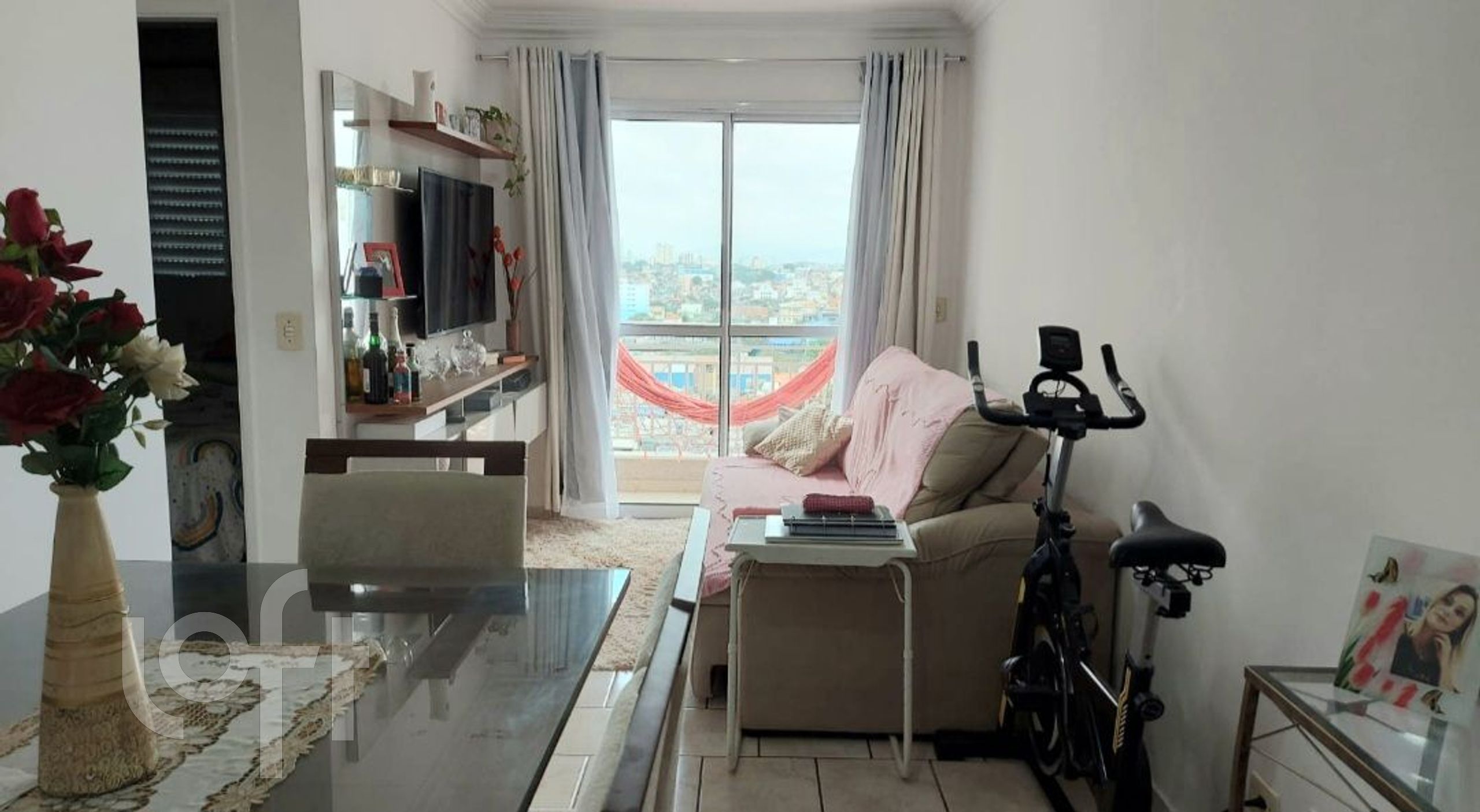 Apartamento à venda com 2 quartos, 55m² - Foto 1