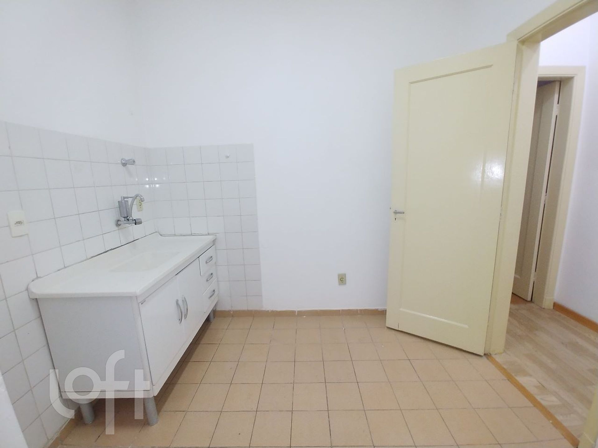 Apartamento à venda com 1 quarto, 45m² - Foto 4