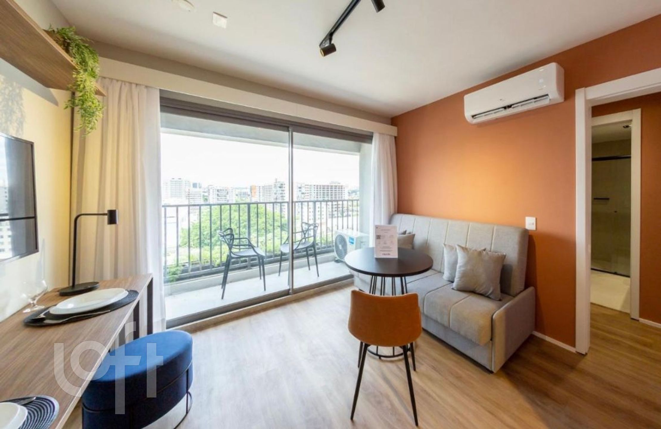 Apartamento à venda em Indianópolis com 43 m², 2 q
