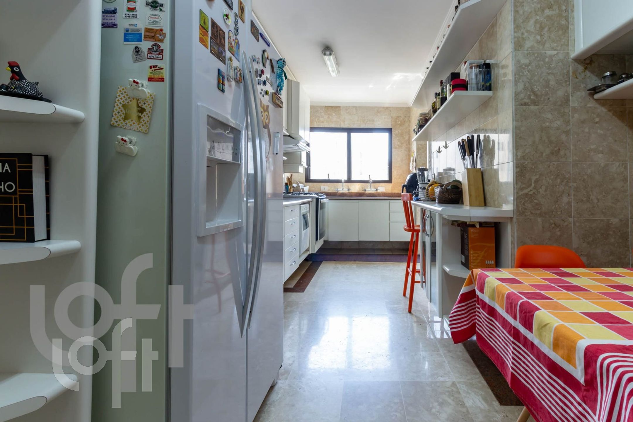 Apartamento à venda com 3 quartos, 190m² - Foto 10