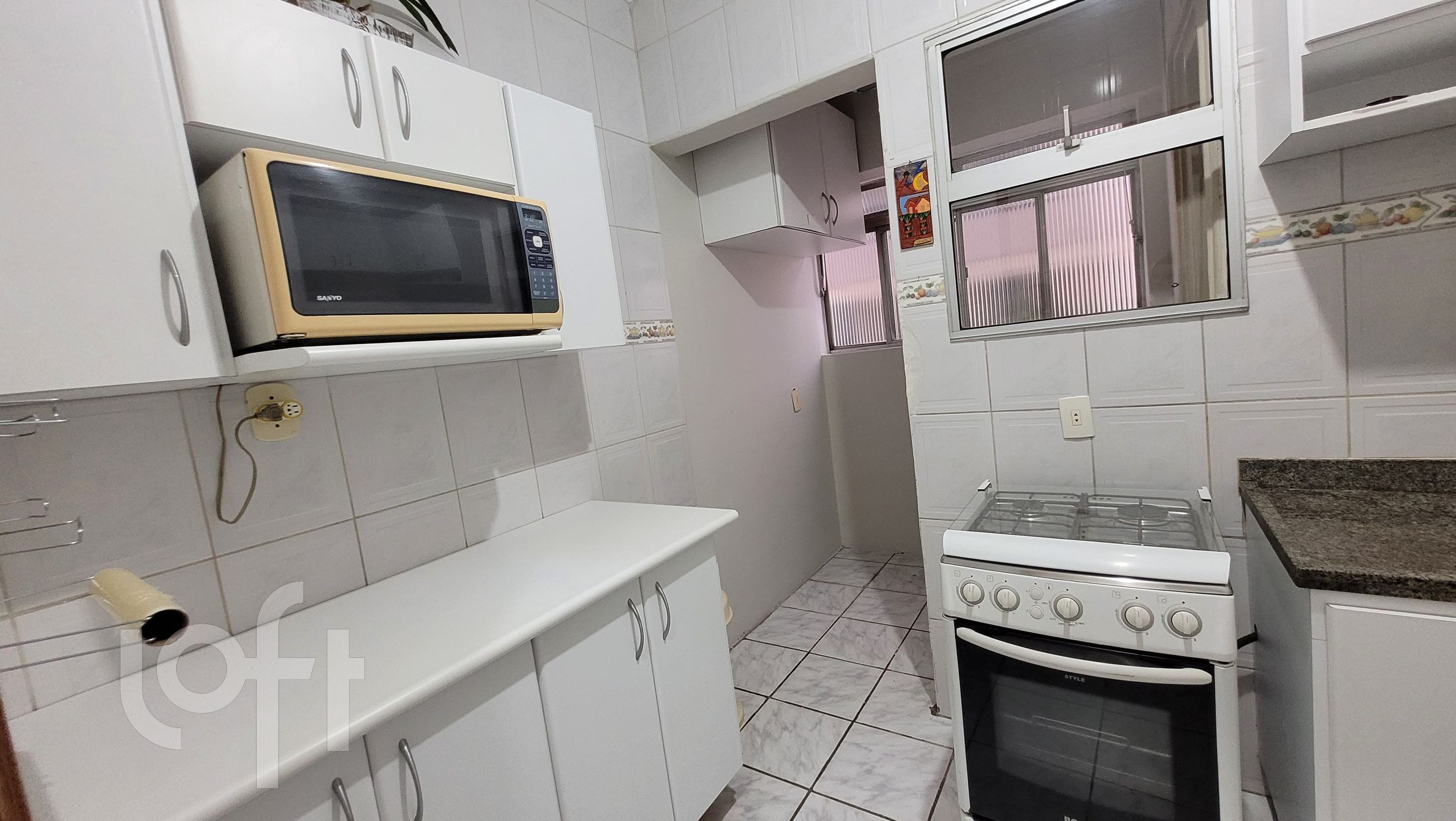 Apartamento à venda com 2 quartos, 80m² - Foto 3