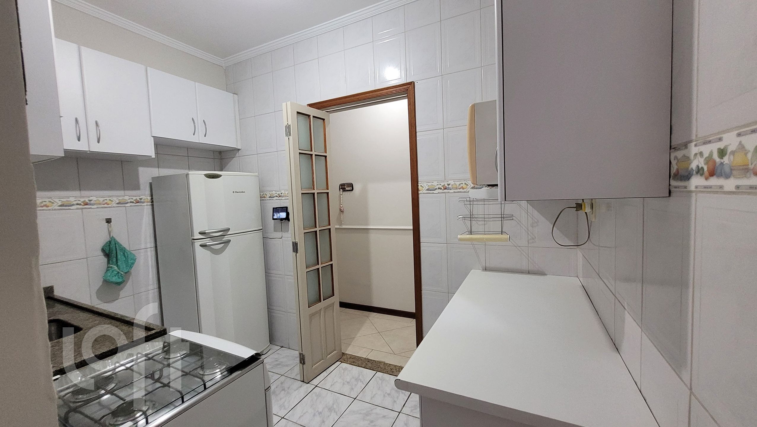 Apartamento à venda com 2 quartos, 80m² - Foto 4