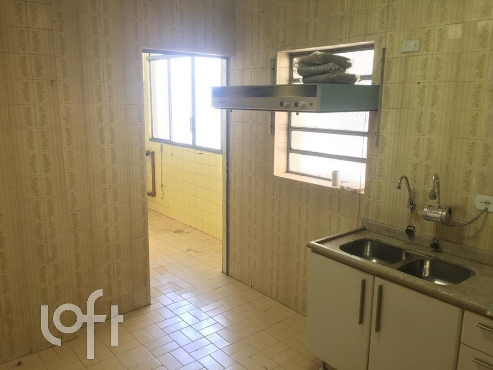 Apartamento à venda com 3 quartos, 80m² - Foto 8