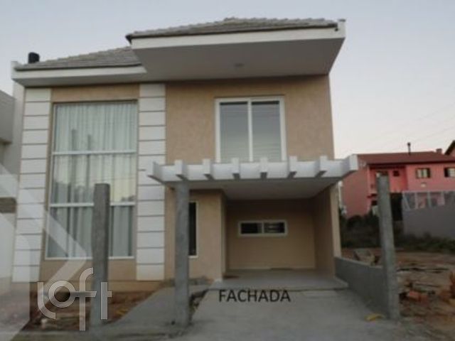 Casa em Condomínio com 265m², 3 dormitórios, 1 suíte, 2 vagas, Petrópolis em Porto Alegre