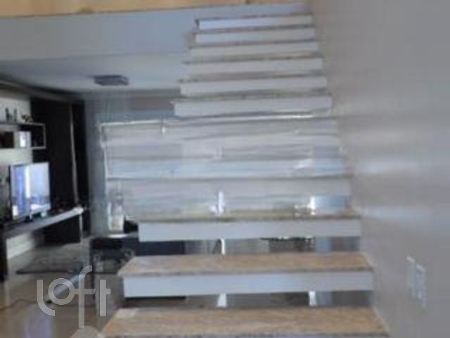 Casa em Condomínio com 265m², 3 dormitórios, 1 suíte, 2 vagas, Petrópolis em Porto Alegre