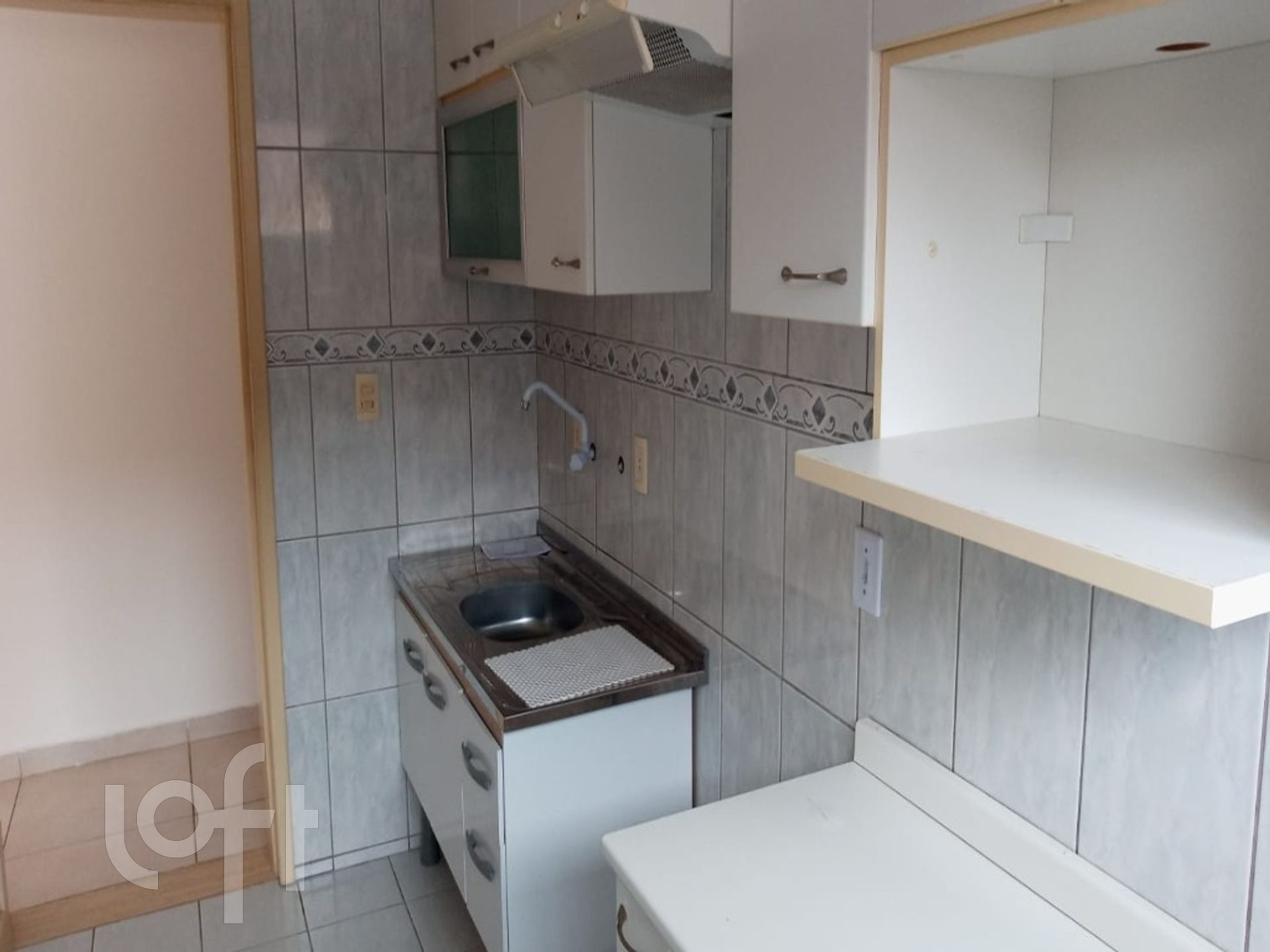 Apartamento à venda com 2 quartos, 64m² - Foto 3