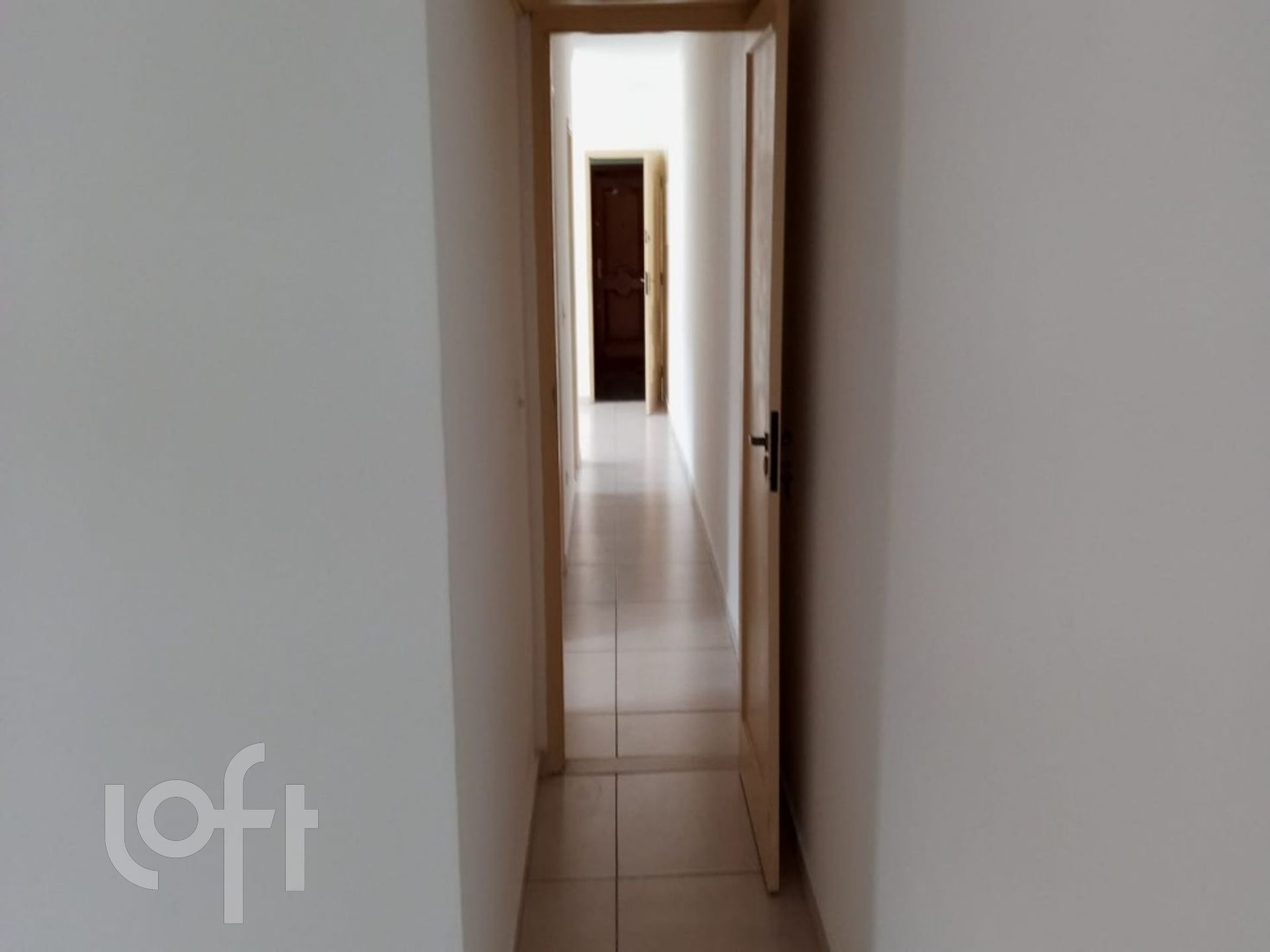 Apartamento à venda com 2 quartos, 64m² - Foto 6