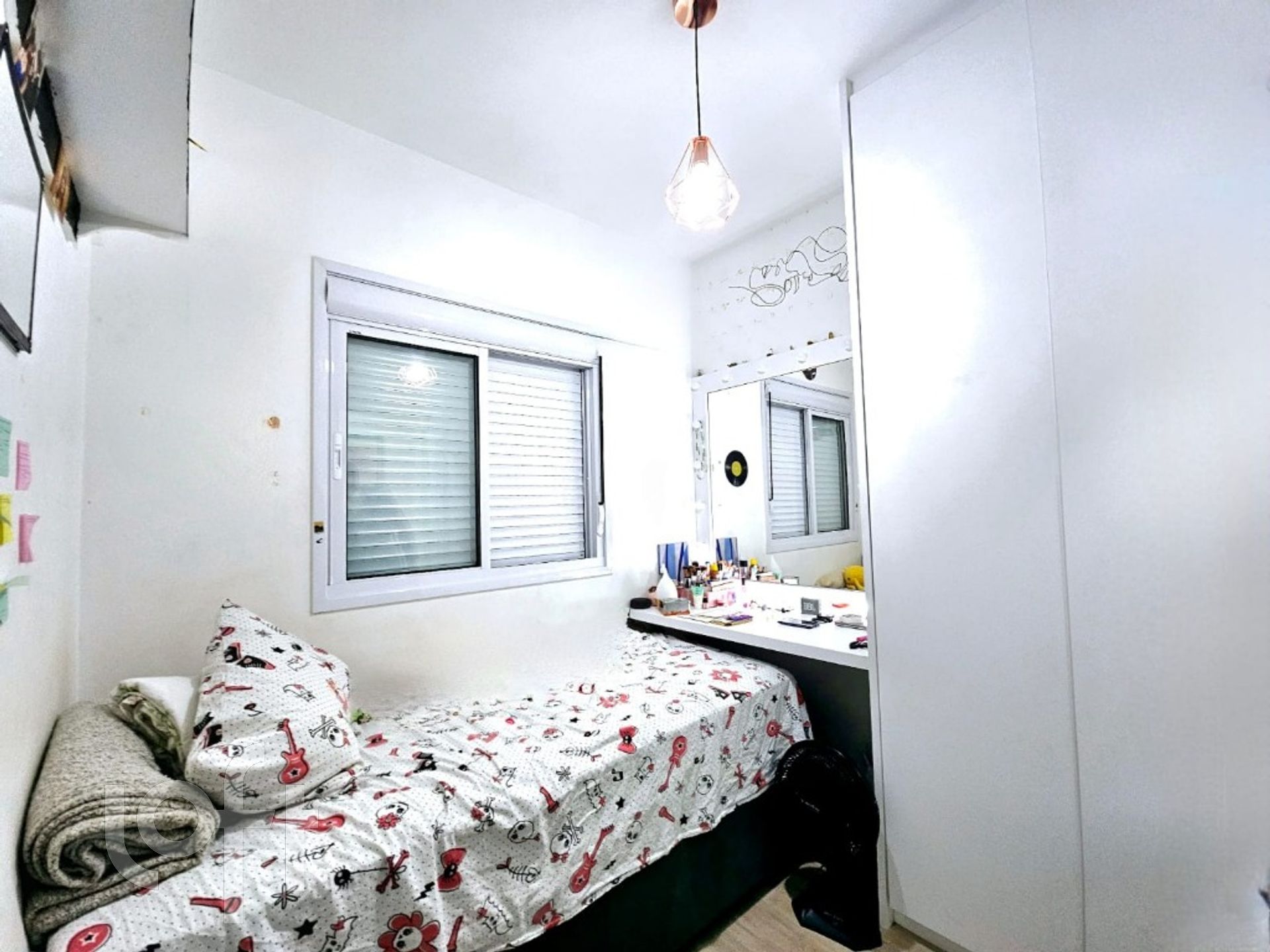 Apartamento à venda com 2 quartos, 62m² - Foto 19