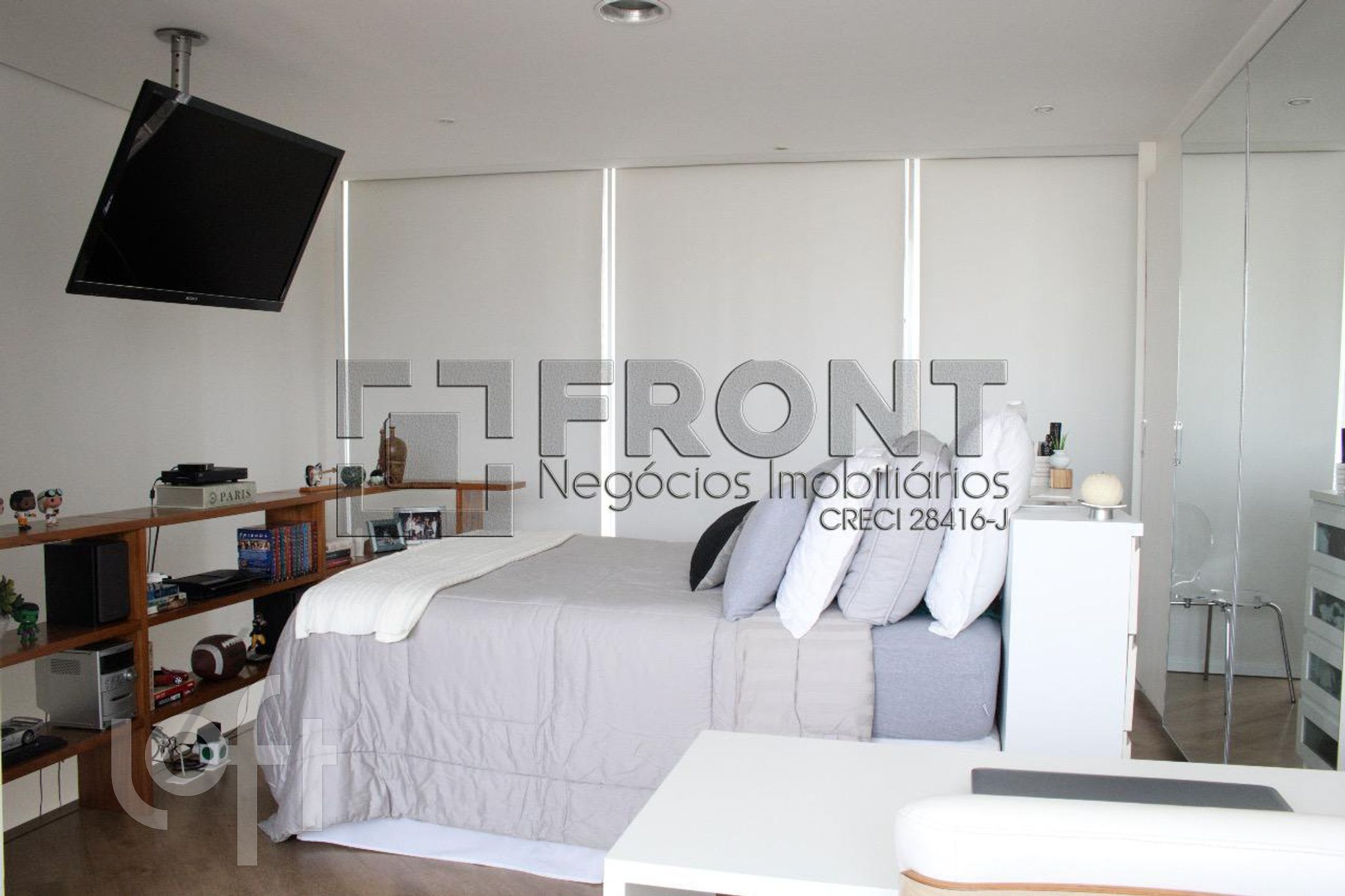 Apartamento à venda com 1 quarto, 80m² - Foto 4