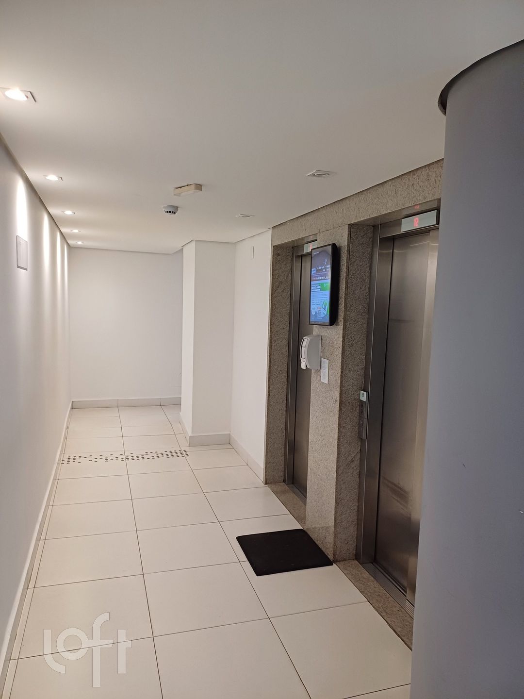 Apartamento à venda com 1 quarto, 27m² - Foto 5