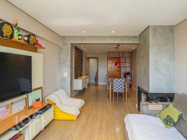 Apartamento com 90m², 3 dormitórios, 1 suíte, 2 vagas, Cristo Redentor em Porto Alegre