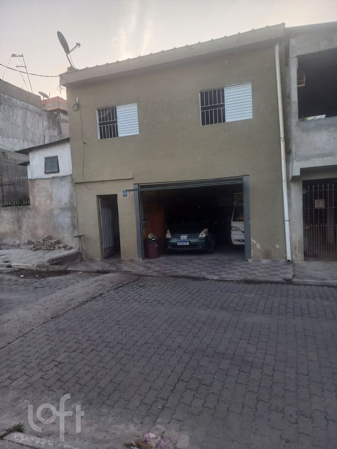 Imagem da propriedade PU18a5qhr 16