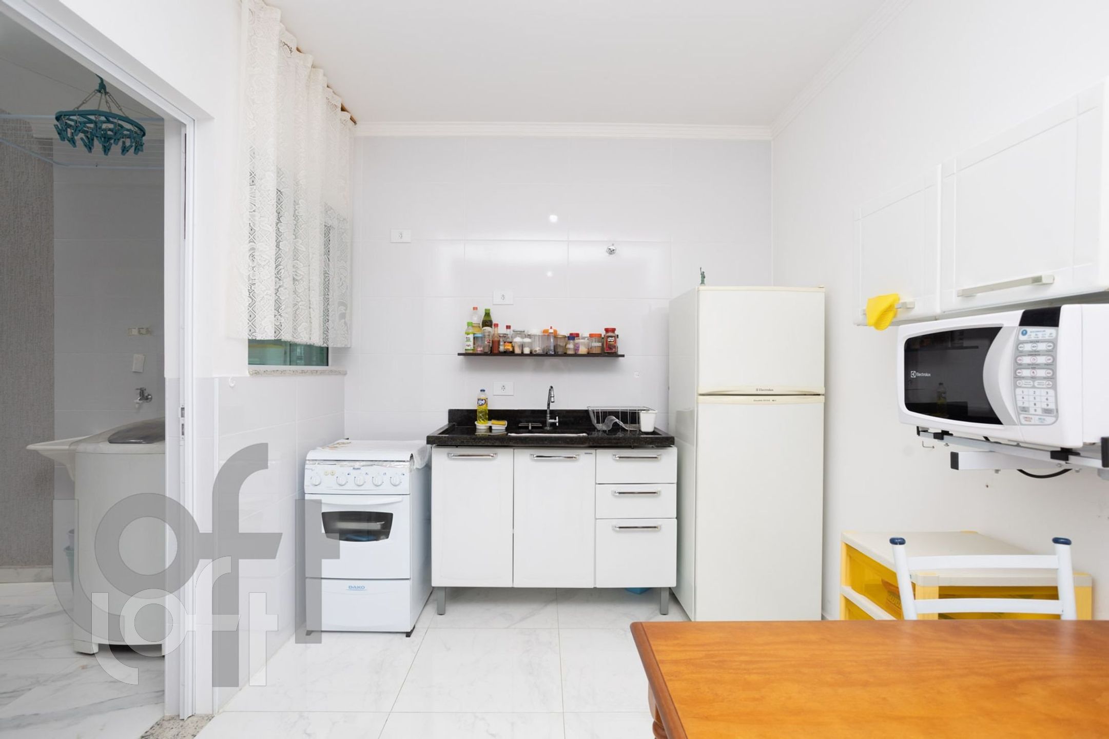 Apartamento à venda com 1 quarto, 41m² - Foto 17